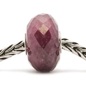 Authentic Trollbeads Faceted Ruby Red Charm Bead